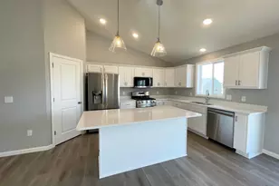 19952 Enfield Ave N, Forest Lake, MN 55025 - Photo 2