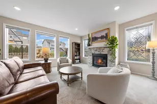 20037 Hamlet Ln, Lakeville, MN 55044 - Photo 8