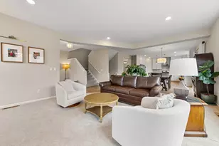 20037 Hamlet Ln, Lakeville, MN 55044 - Photo 10