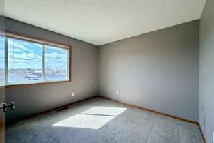 4821 Elm Dr N, Hugo, MN 55038 - Photo 14
