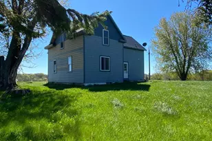 18890 55th St NE, Foley, MN 56329 - Photo 4