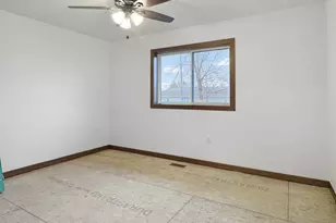 122 2nd St E, Tracy, MN 56175 - Photo 24
