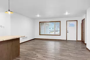122 2nd St E, Tracy, MN 56175 - Photo 14