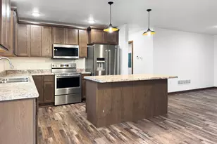 122 2nd St E, Tracy, MN 56175 - Photo 12