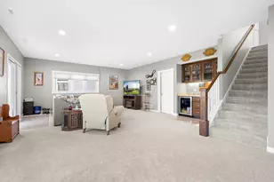 2484 Woodstone Ln SW, Rochester, MN 55902 - Photo 20