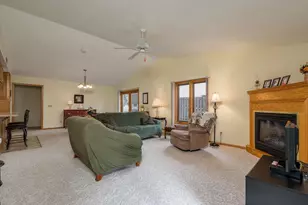 538 4th St NW, Montgomery, MN 56069 - Photo 4