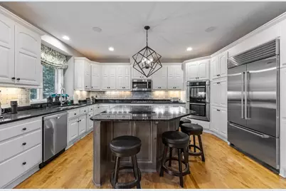 18434 Bearpath Trail, Eden Prairie, MN 55347 - Photo 18