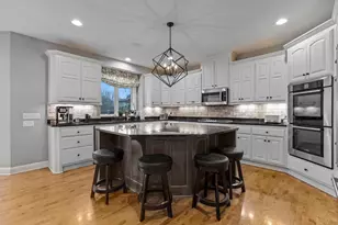 18434 Bearpath Trail, Eden Prairie, MN 55347 - Photo 22