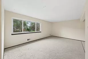 6618 Camden Dr, Brooklyn Center, MN 55430 - Photo 4