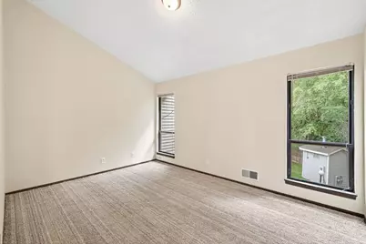 6618 Camden Drive, Brooklyn Center, MN 55430 - Photo 16