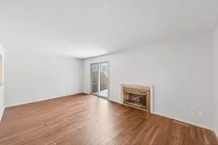 4757 Spring Cir, Minnetonka, MN 55345 - Photo 10