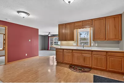 311 N Quincy Street, Alexandria, MN 56308 - Photo 12