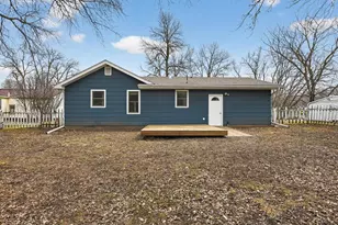 311 N Quincy St, Alexandria, MN 56308 - Photo 4