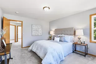 3217 Meadowbrook Pl, Woodbury, MN 55125 - Photo 24