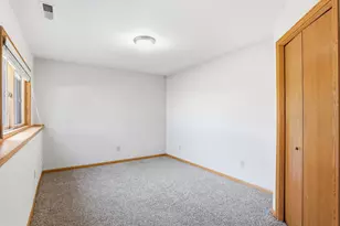 3217 Meadowbrook Pl, Woodbury, MN 55125 - Photo 38