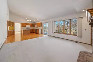 8111 Kimberly Ln N, Maple Grove, MN 55311 - Photo 16