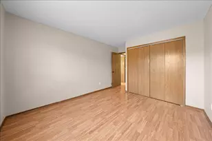 1604 Helmo Ave N, Oakdale, MN 55128 - Photo 32