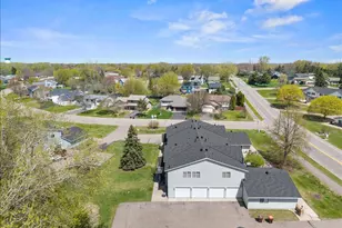 1604 Helmo Ave N, Oakdale, MN 55128 - Photo 36