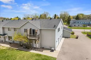 1604 Helmo Ave N, Oakdale, MN 55128 - Photo 2