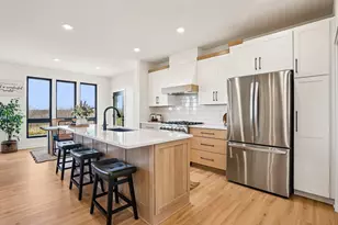 18866 Silo Ct, Shafer, MN 55074 - Photo 4