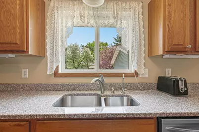 6680 Upper 167th Street W, Rosemount, MN 55068 - Photo 8