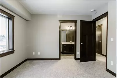 1025 Pheasant Run, New Richmond, WI 54017 - Photo 12