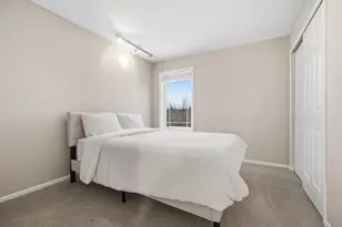 9796 Cupola Ln, Eden Prairie, MN 55347 - Photo 28