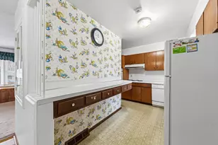 2123 Fox Pl, Mendota Heights, MN 55120 - Photo 12