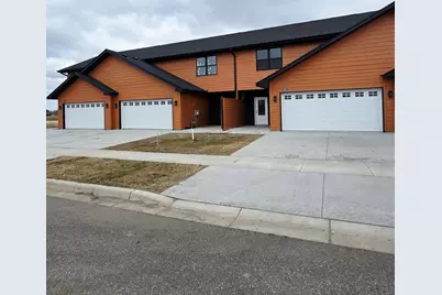 805 Viburnum Street, Belle Plaine, MN 56011 - Photo 2