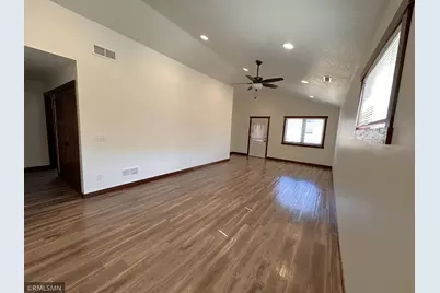 1726 Aspen Court, New Richmond, WI 54017 - Photo 4