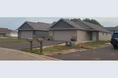 1726 Aspen Court, New Richmond, WI 54017 - Photo 2