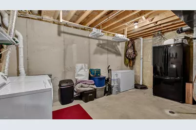 305 Arbor Hills Circle, Eau Claire, WI 54703 - Photo 22