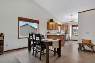 305 Arbor Hills Circle, Eau Claire, WI 54703 - Photo 4