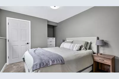 305 Arbor Hills Circle, Eau Claire, WI 54703 - Photo 16