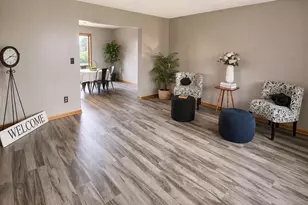 6221 Townsview Ln SE, Rochester, MN 55904 - Photo 8