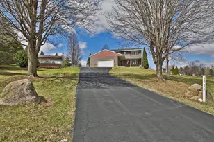 6221 Townsview Ln SE, Rochester, MN 55904 - Photo 1