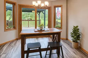 6221 Townsview Ln SE, Rochester, MN 55904 - Photo 8