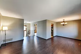 12102 Red Oak Ct S, Burnsville, MN 55337 - Photo 14