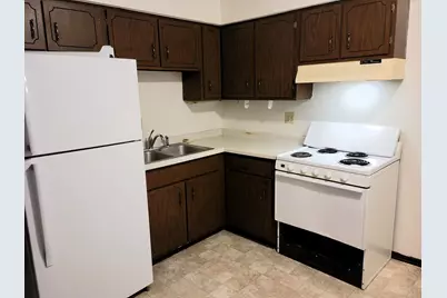 218 N Jefferson Street #2, Saint Croix Falls, WI 54024 - Photo 4