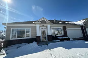 2002 111th Ct NE, Blaine, MN 55449 - Photo 2