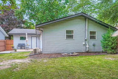 3142 Grimes Avenue N, Robbinsdale, MN 55422 - Photo 10