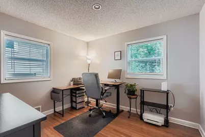 3142 Grimes Avenue N, Robbinsdale, MN 55422 - Photo 8