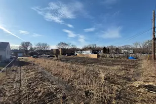 1190 Cumberland St, North Saint Paul, MN 55117 - Photo 1