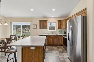 1192 Farmers Ln, Belle Plaine, MN 56011 - Photo 6