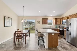 1192 Farmers Ln, Belle Plaine, MN 56011 - Photo 10