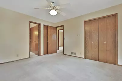 49 16th Avenue SW, New Brighton, MN 55112 - Photo 32