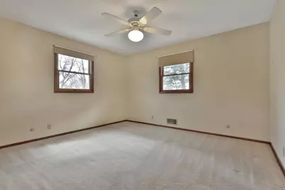 49 16th Avenue SW, New Brighton, MN 55112 - Photo 30