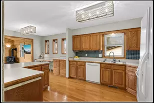 4512 102nd Ave NE, Circle Pines, MN 55014 - Photo 14