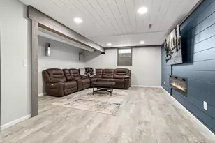 610 4th St N, Wahpeton,  58075 - Photo 28