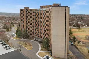 1181 Edgcumbe Rd, Saint Paul, MN 55105 - Photo 58